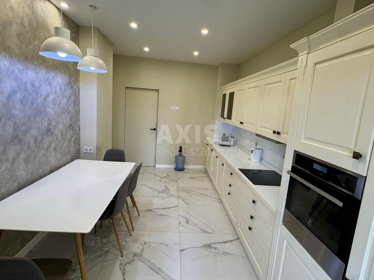 3k apartment vul. Jevgena Konoval'cja 32Б596907