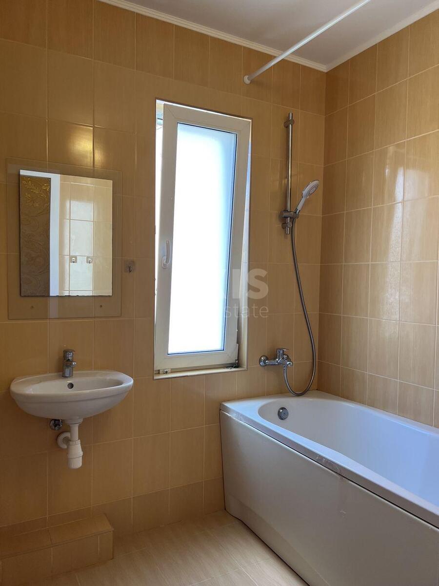 3k apartment vul. Urlivs'ka 1510