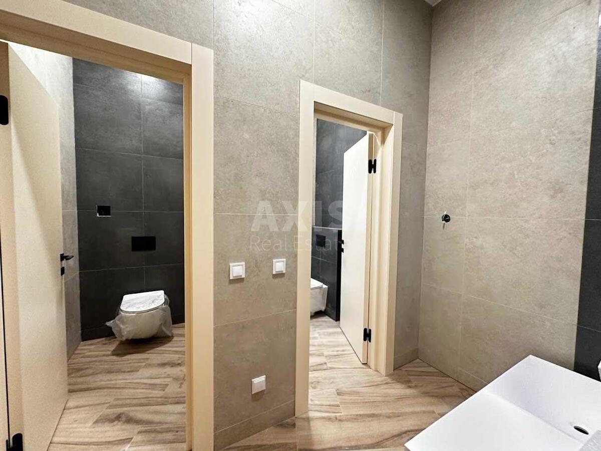 Office uzviz Andrii'vs'kyj 7А, 1000m21