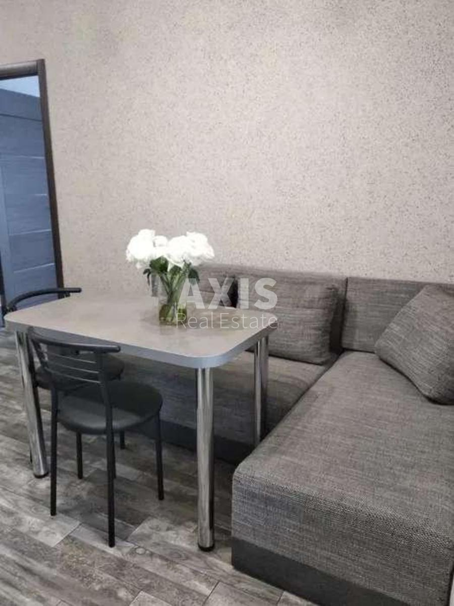 1k apartment vul. Malevycha Kazymyra 89276323