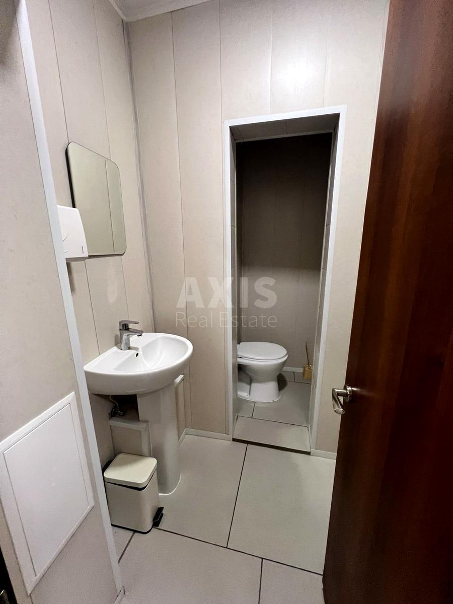 Office vul. Kyrylivs'ka 116А, 60m2611977