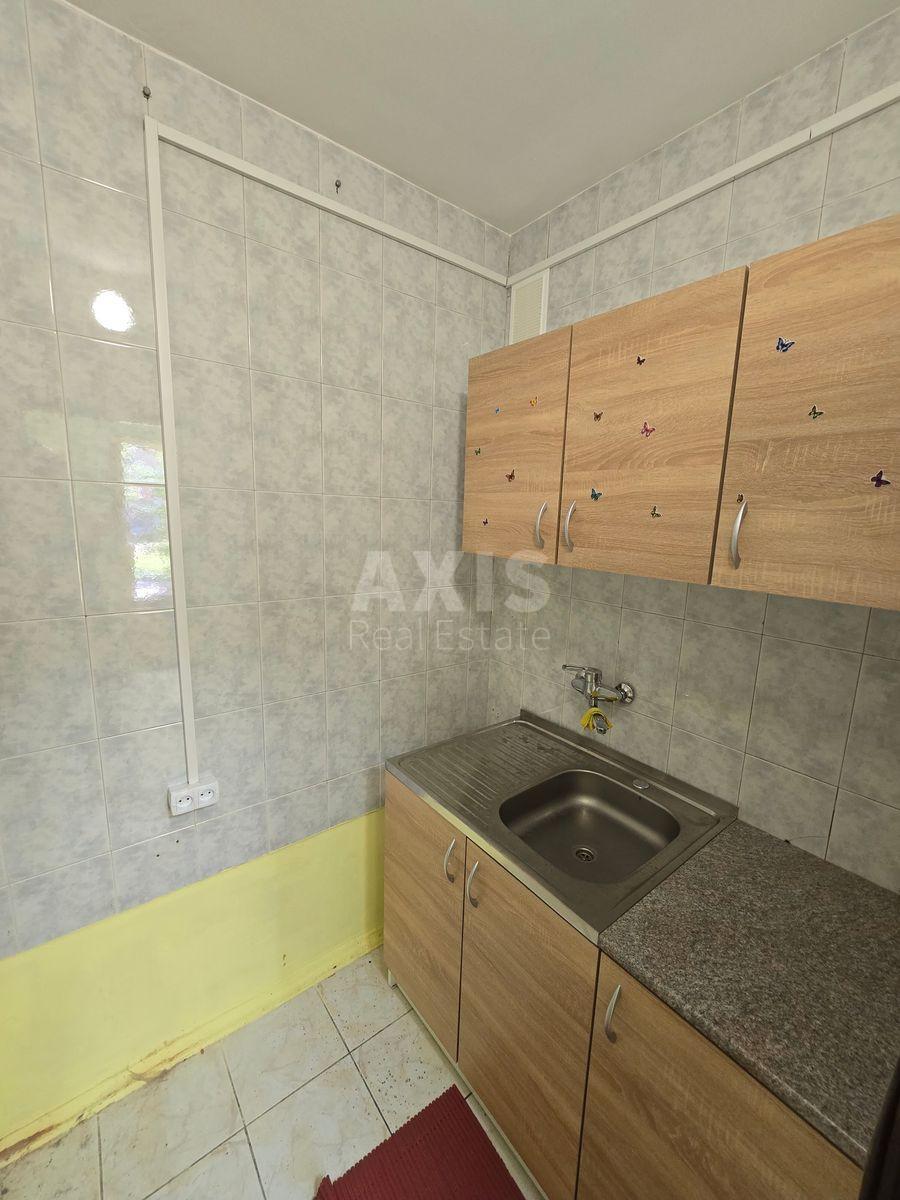 Trade object vul. Kotel'nykova Myhajla 11, 90m2582166