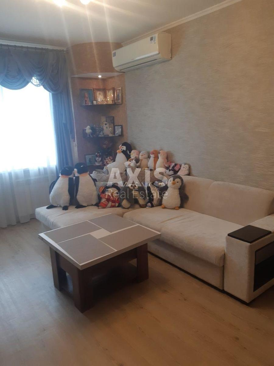 2k apartment vul. Krakivs'ka 13А0