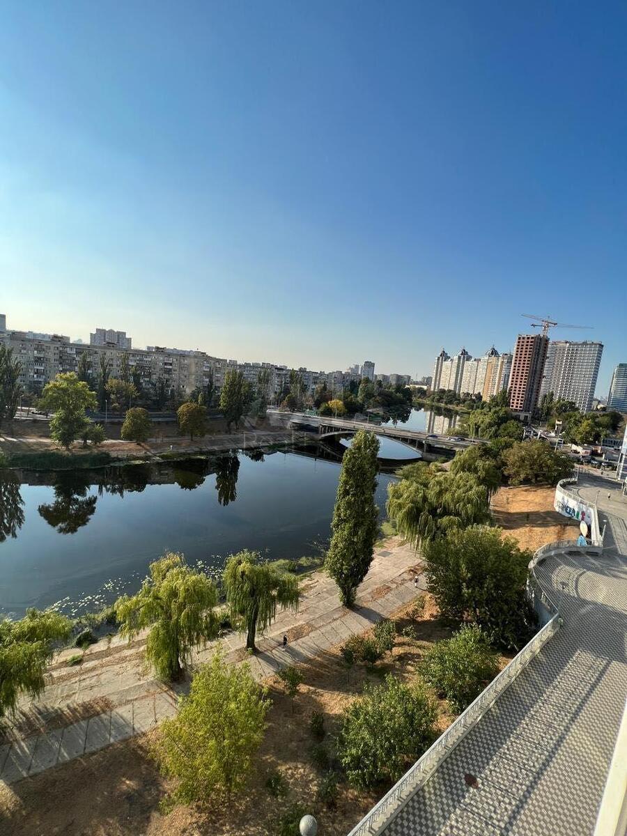 2к квартира пр-т Соборности 21В5825711