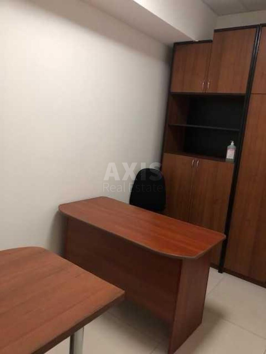 Trade object vul. Trostjanec'ka 4/2, 232m2582039