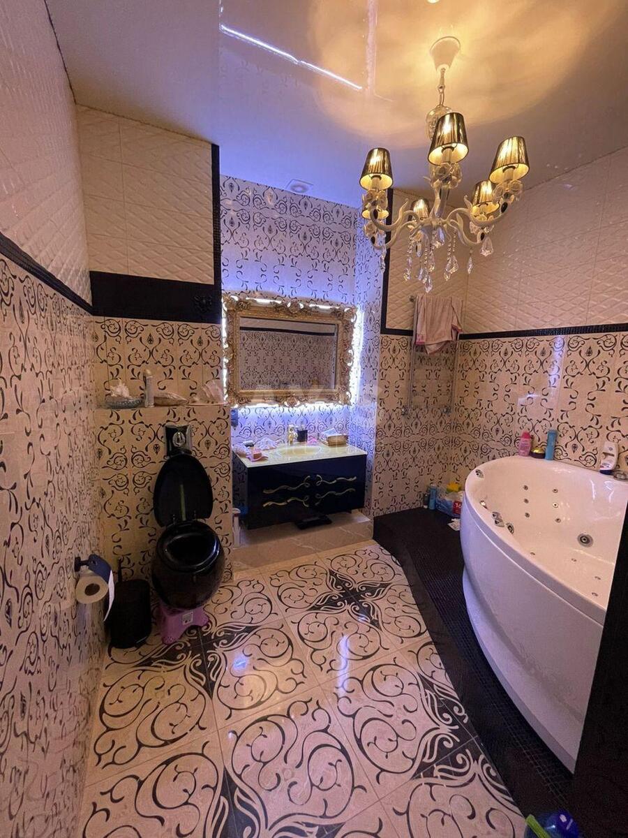 4k apartment vul. Jevgena Konoval'cja 44А571901