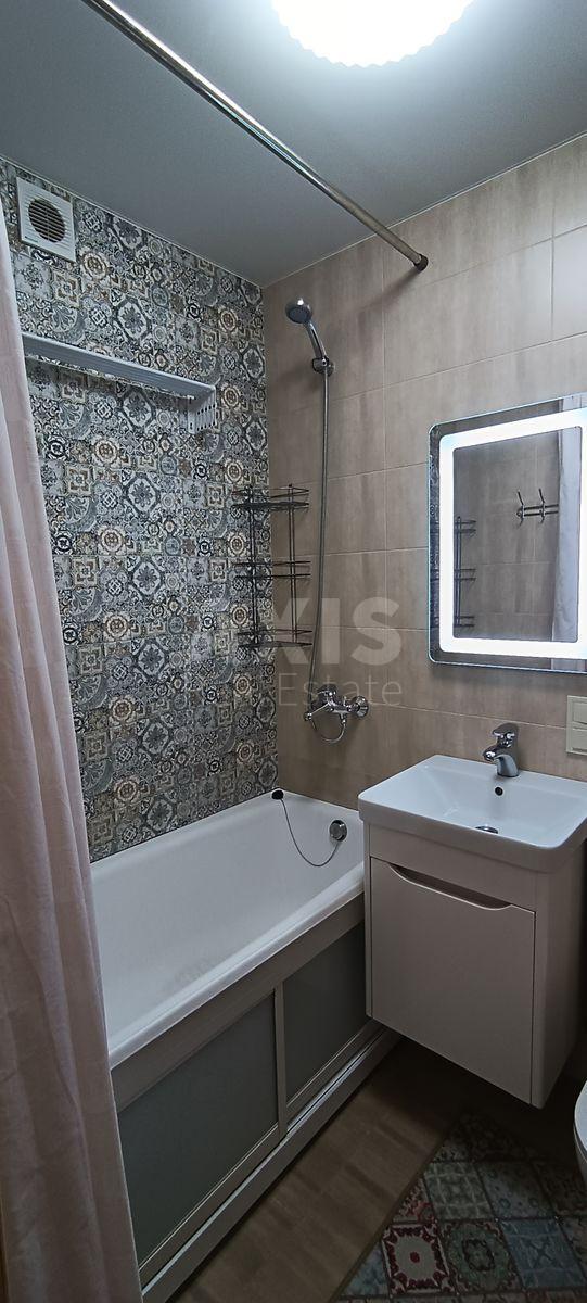 1k apartment vul. Rajduzhna 2Б9