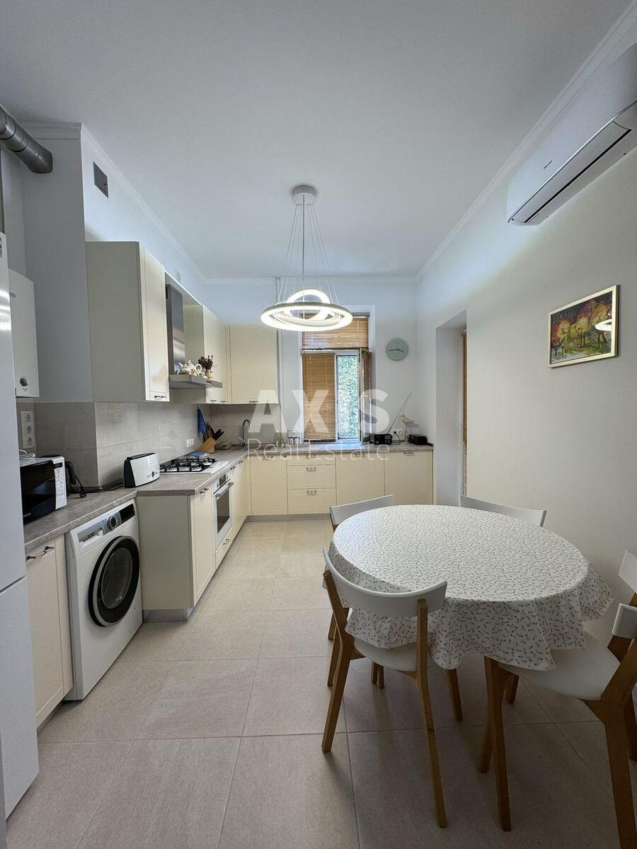 4k apartment vul. Rejtars'ka 26