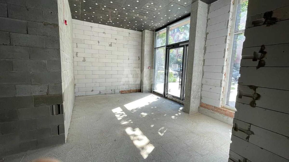 Объект сервиса ул. Салютная 2, 31м2620620