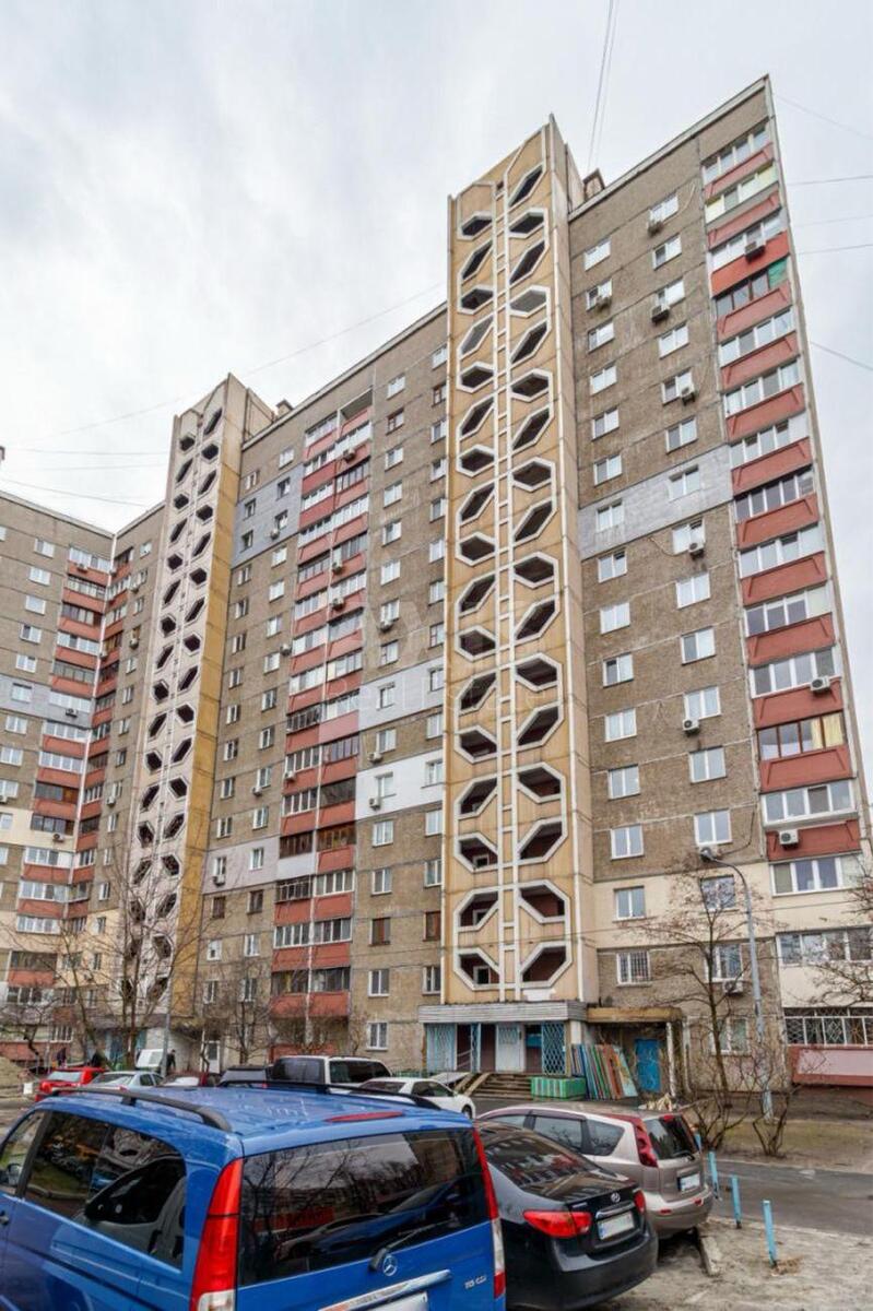 3k apartment vul. Ahmatovoi' Anny 16В5800616