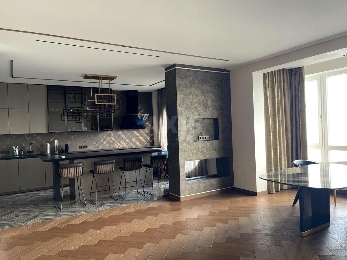 4k apartment vul. Instytuts'ka 18А
