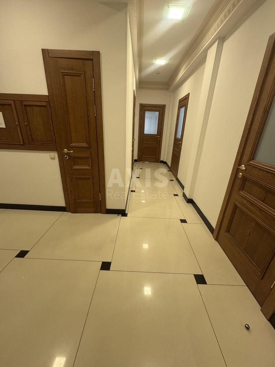 Офис ул. Жилянская 72А, 755м26348312