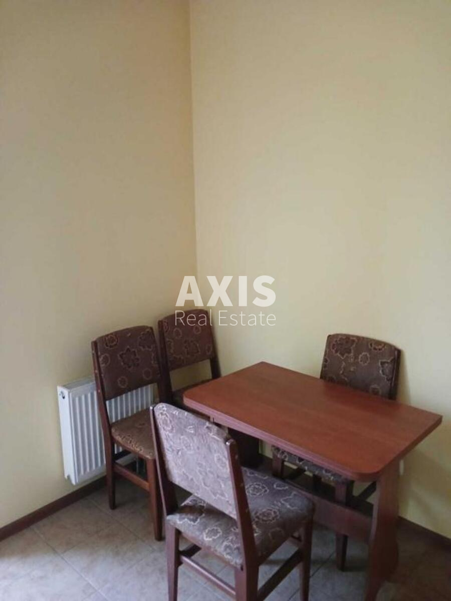 1k apartment vul. Olenivs'ka 94