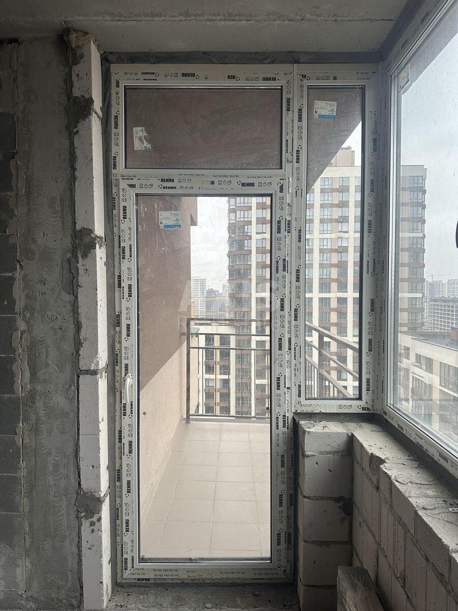 2k apartment vul. Oleksandra Olesja 9А628222