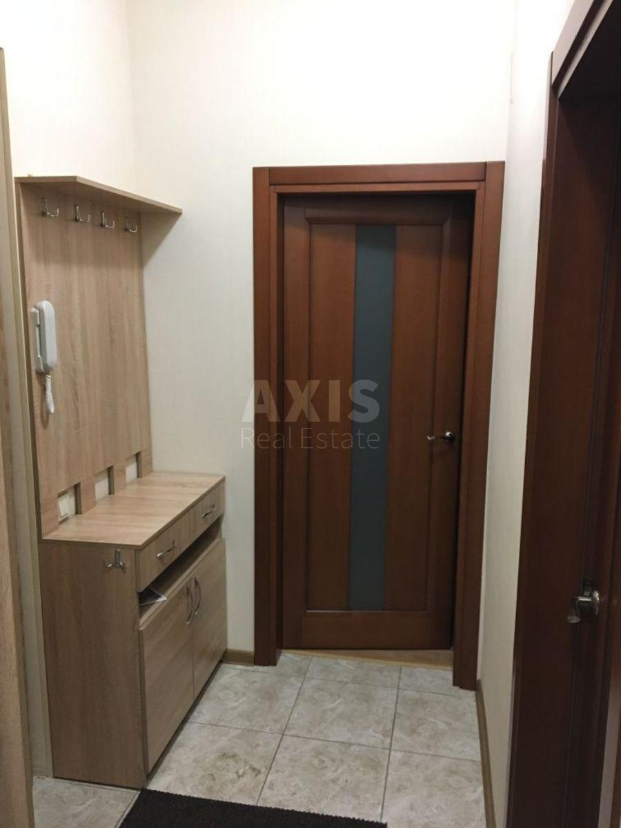 2к квартира спуск Кловский 45