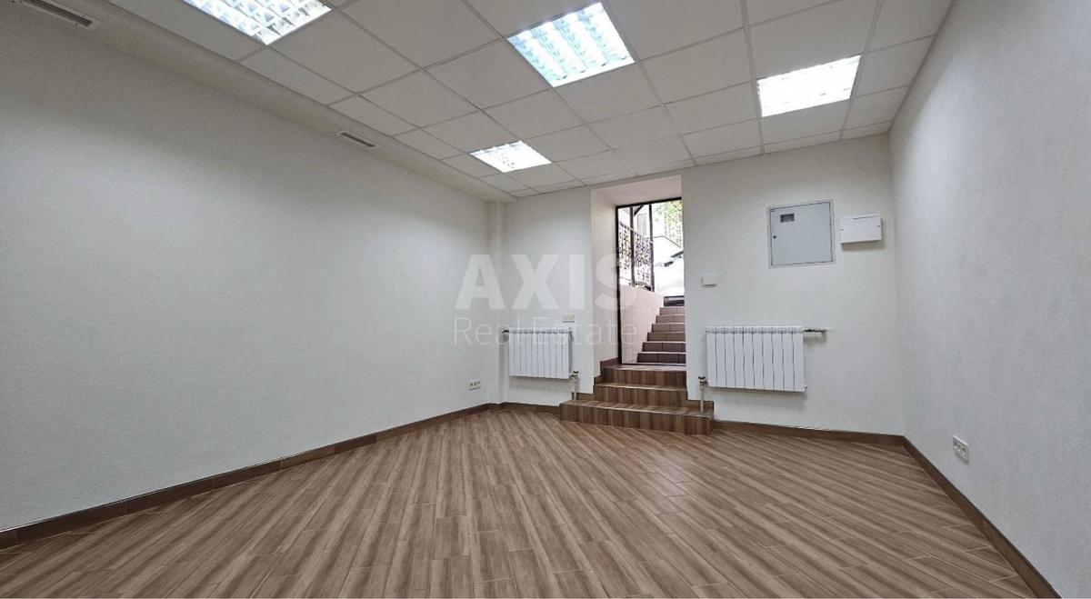 Office vul. Glybochyc'ka 40, 111m2