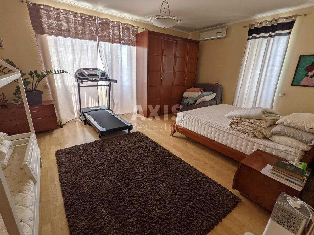 1k apartment bul. Verhovnoi' Rady 21А3