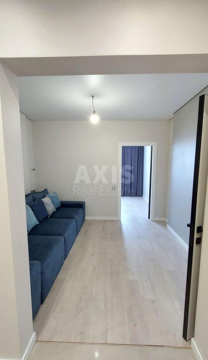 3k apartment vul. Myhajla Maksymovycha 3Г4