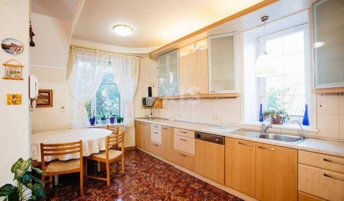 House vul. Patriotiv, 430m2, Kyiv city6037818