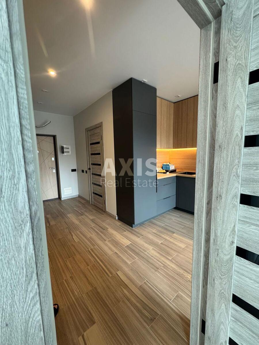 1k apartment vul. Radystiv 403