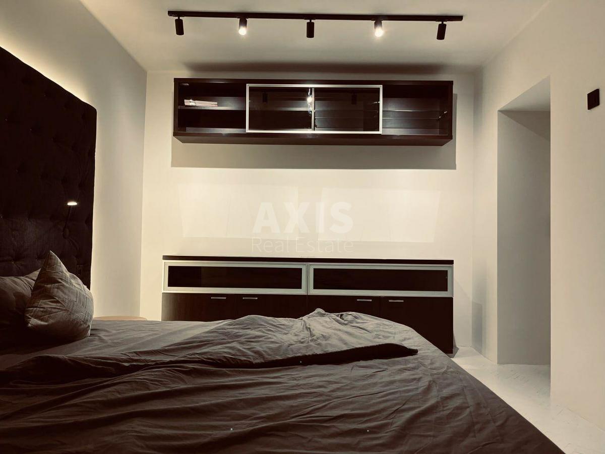 1k apartment vul. Lypkivs'kogo Vasylja Mytropolyta 317