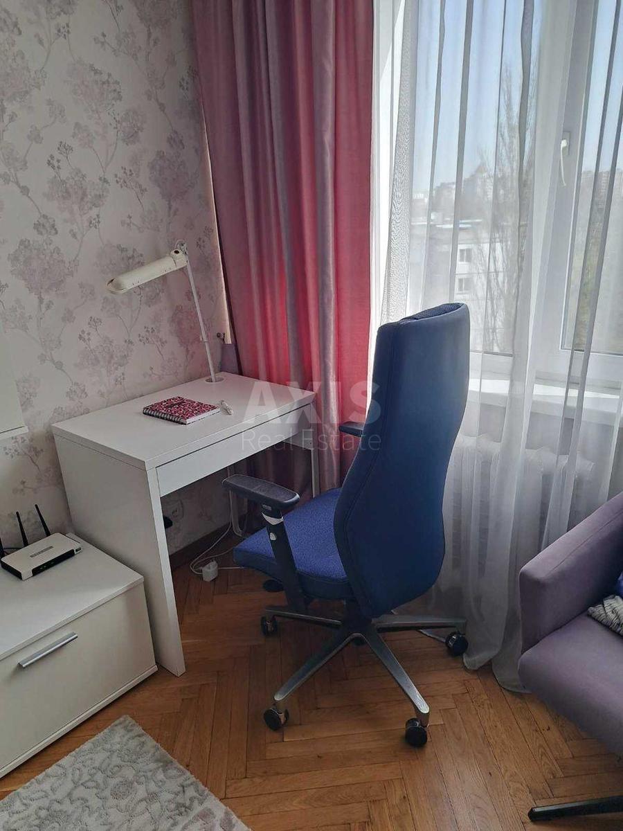 3k apartment vul. Malyshka Andrija 35