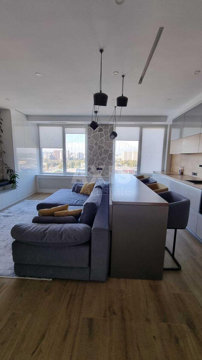 3k apartment vul. Bogatyrs'ka 6А1