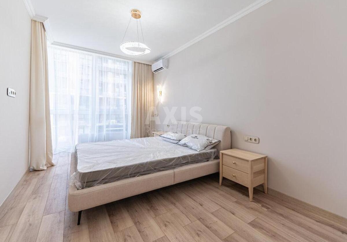 1к квартира ул. Предславинская 553
