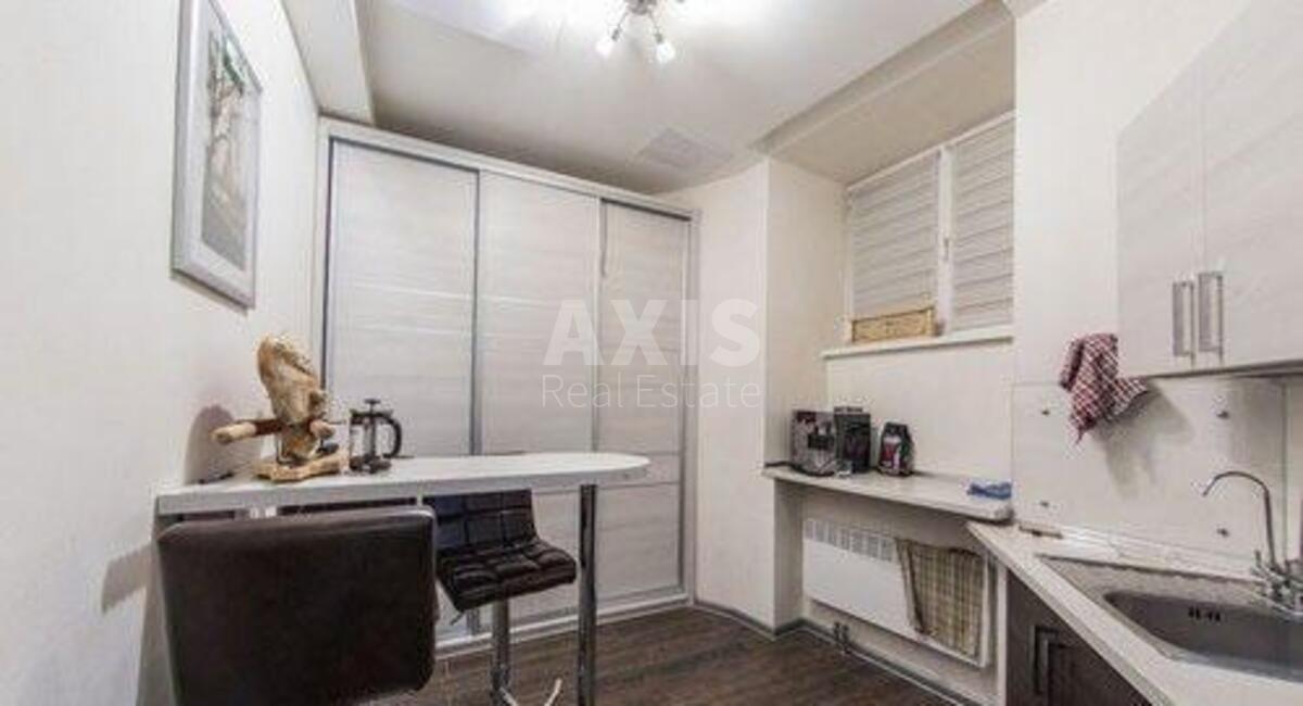 Office vul. Saksagans'kogo 68, 105m21