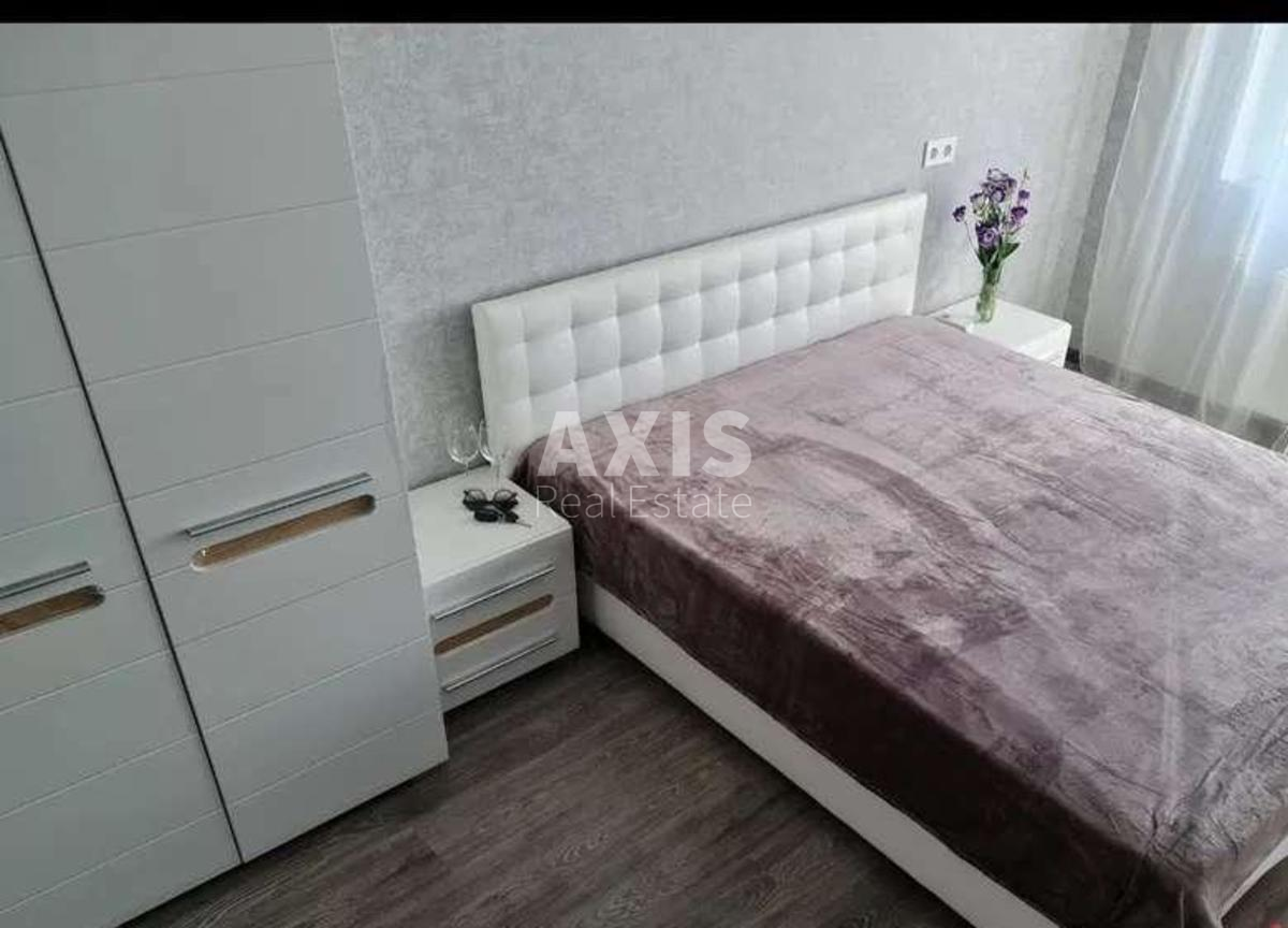 2k apartment vul. Novopol'ova 2316103