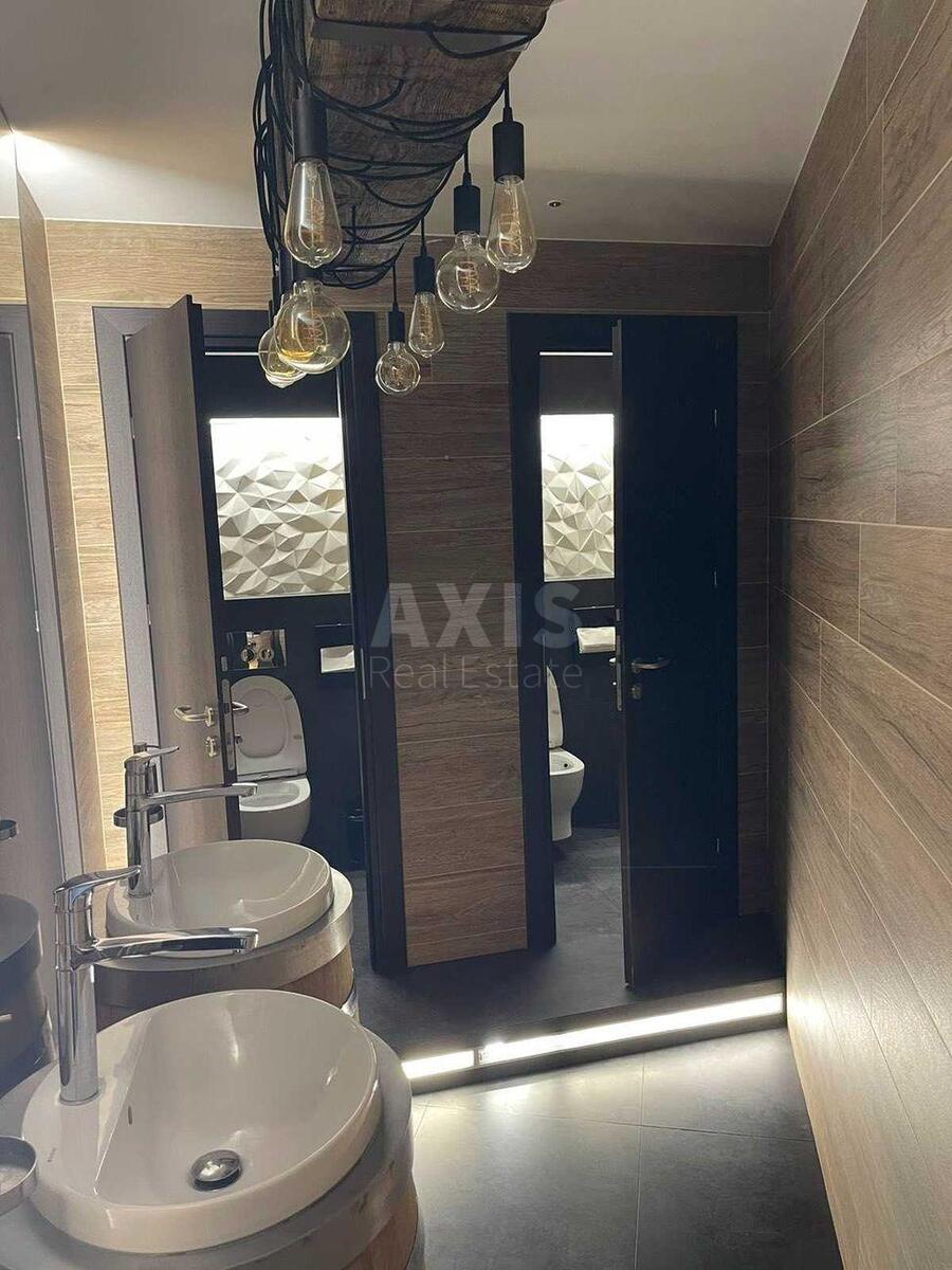 Объект торговли ул. Мокрая 18А, 211м2613745