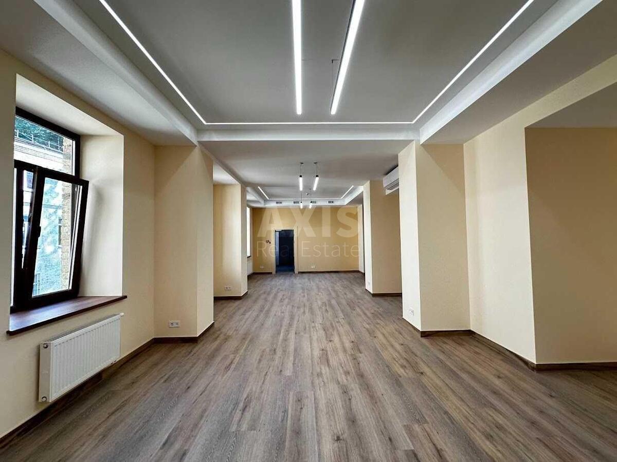 Office uzviz Andrii'vs'kyj 7А, 1000m22