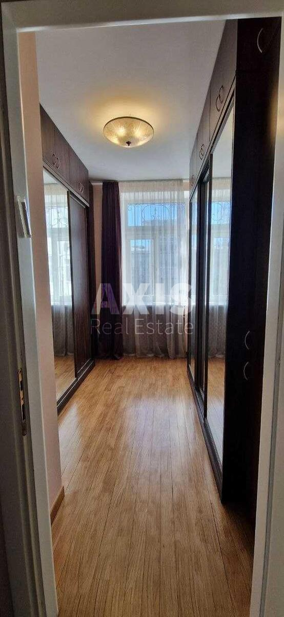 3k apartment vul. Pushkins'ka 209