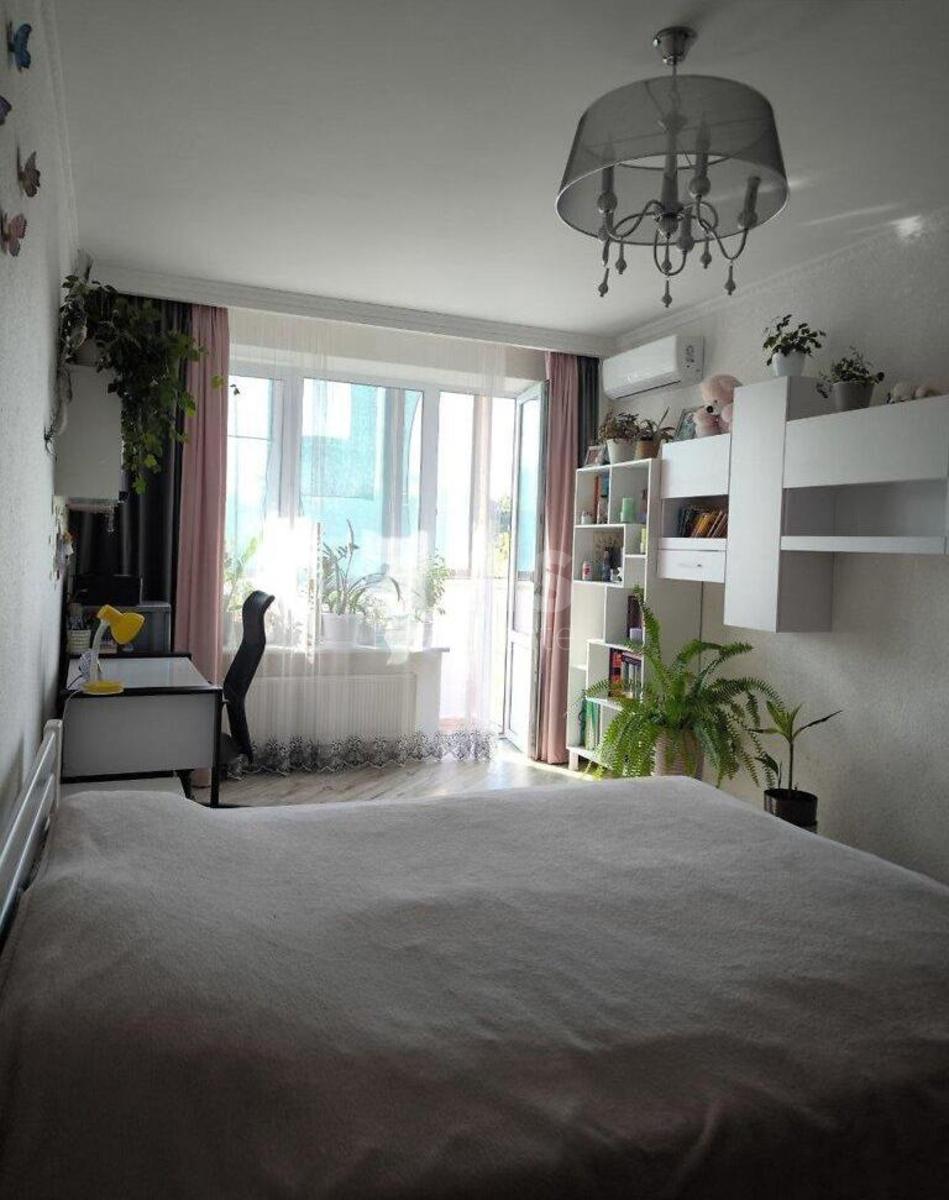 2к квартира ул. Радистов 306