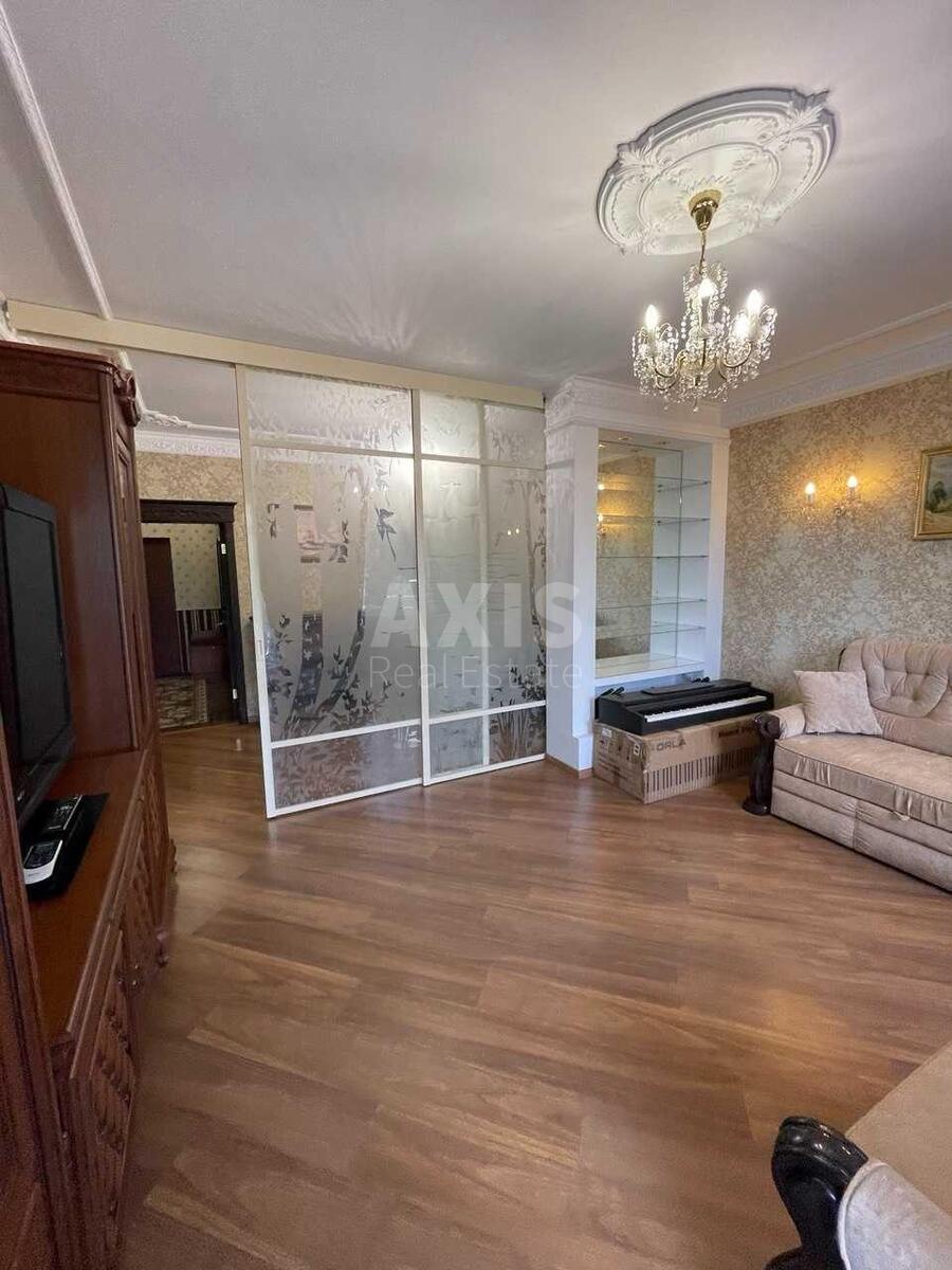2k apartment vul. Lucenka Dmytra 105647311