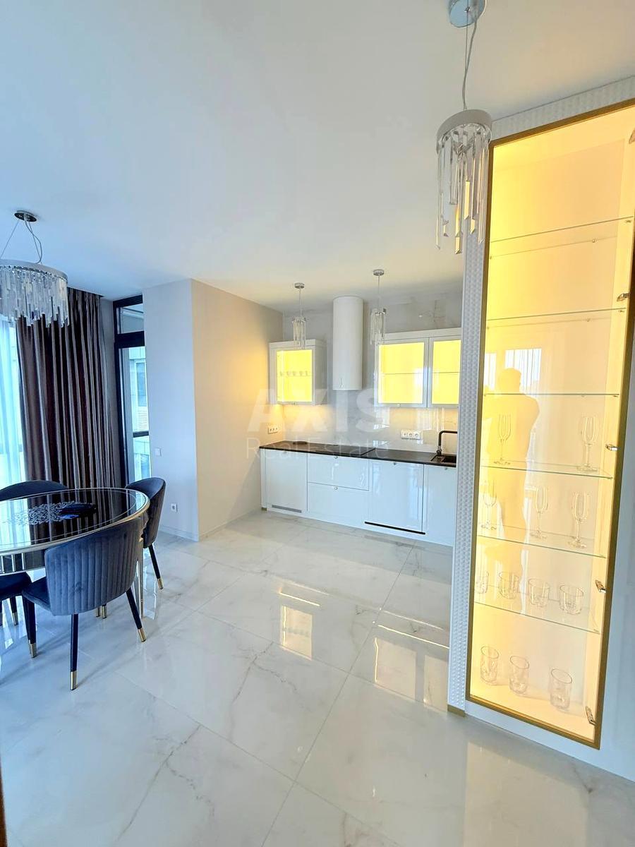 3k apartment vul. Antonovycha 4461001