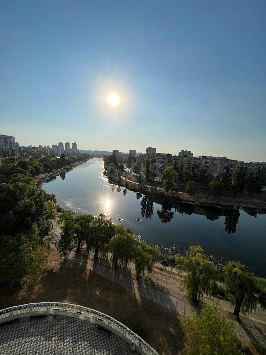 2к квартира пр-т Соборности 21В5825712