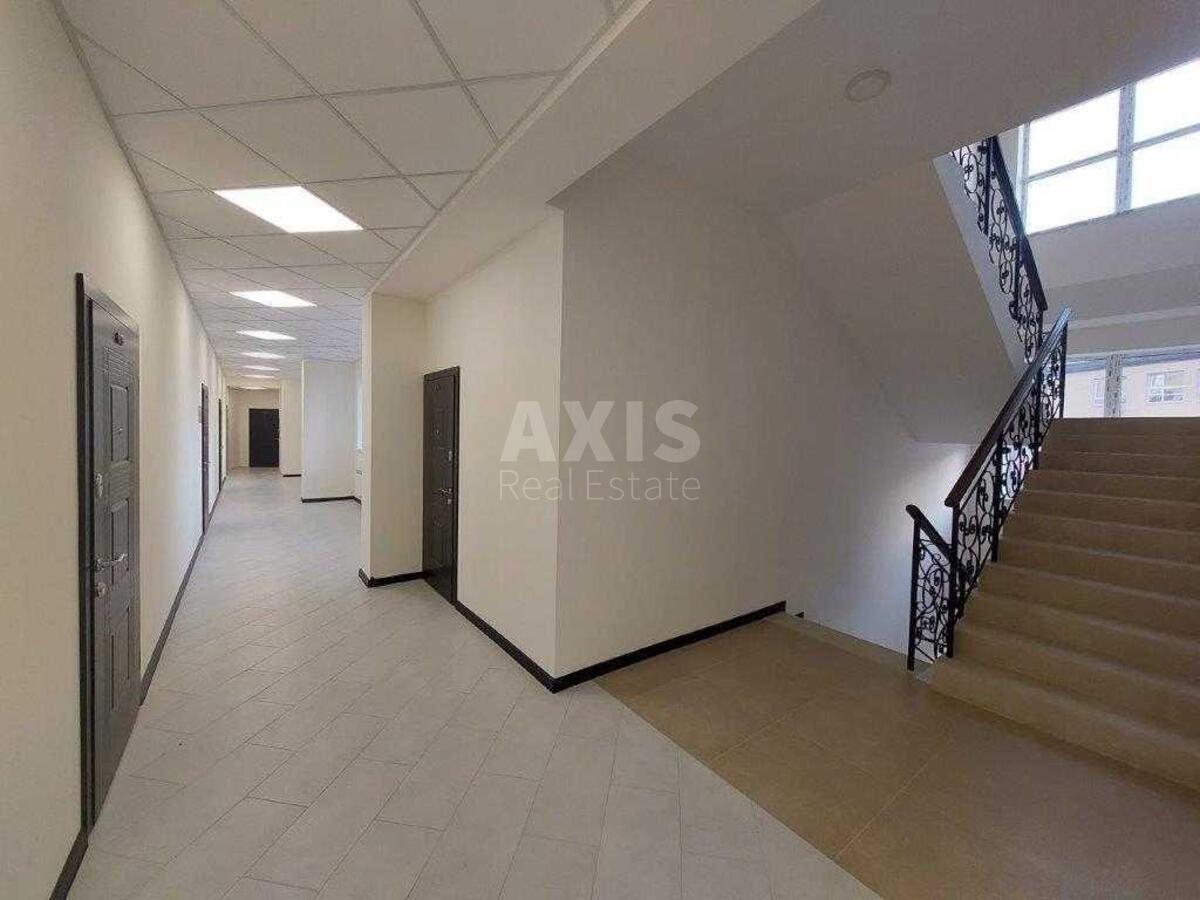 Office vul. Glybochyc'ka 17, 172m25