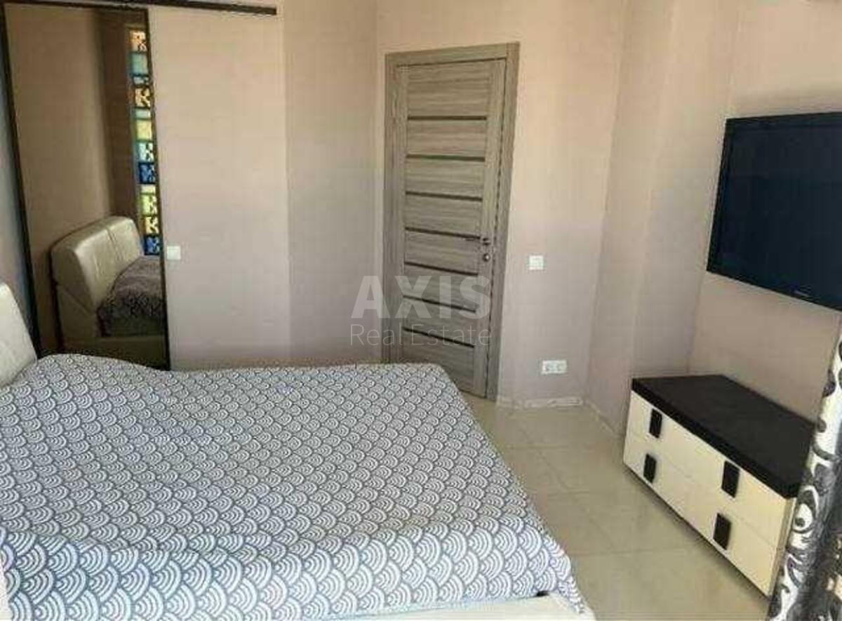 2k apartment vul. Shums'kogo Jurija 15