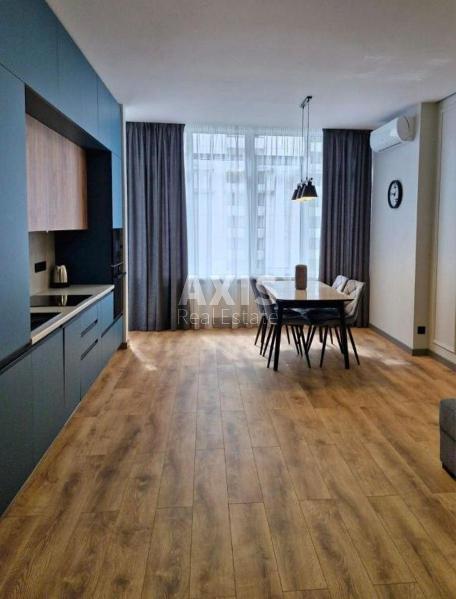 1k apartment vul. Jevgena Konoval'cja 44а4