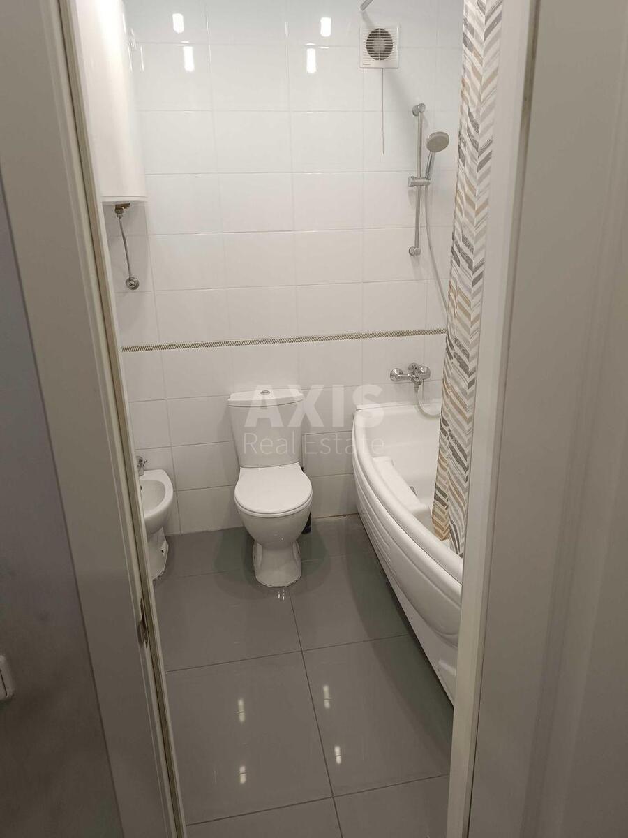 1k apartment vul. Golosii'vs'ka 13Б6