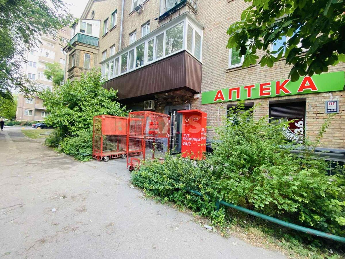 Trade object vul. Yulia Zdanovska 46/1, 117m2