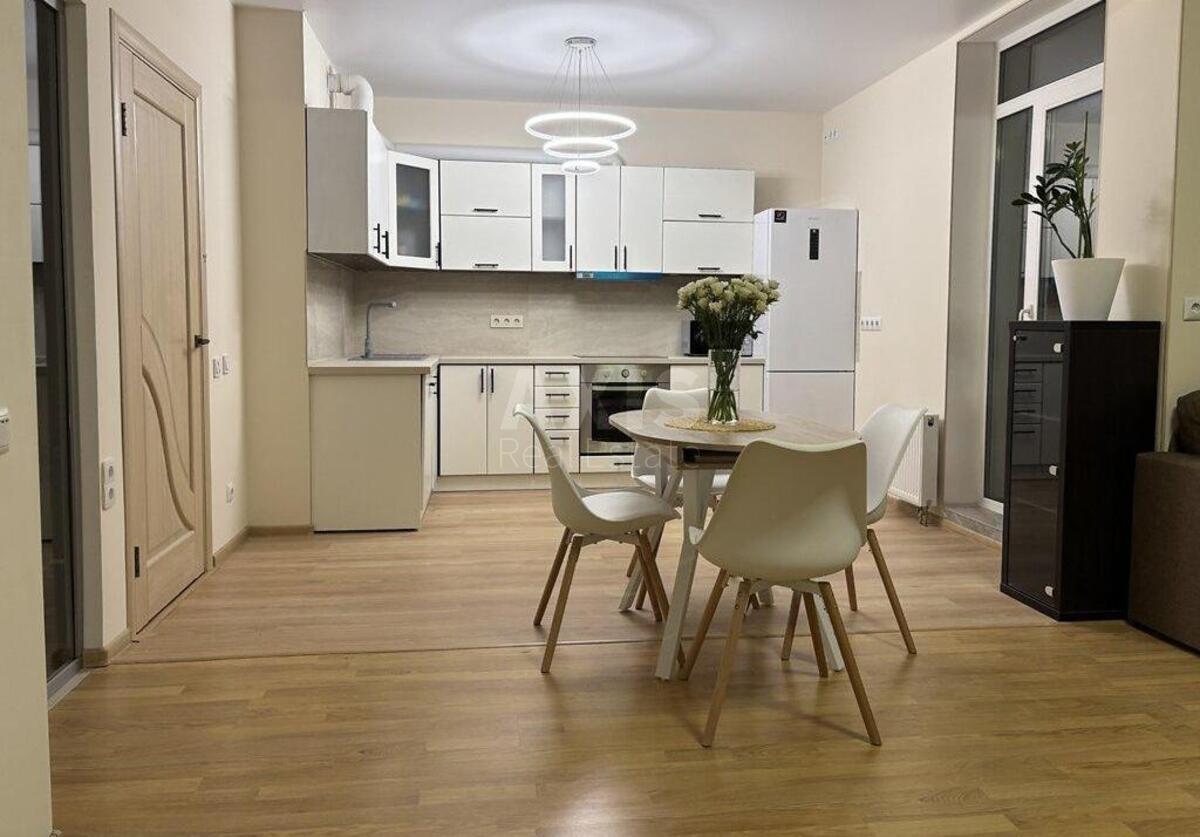 2k apartment vul. Regeneratorna 4, корп. 5619550