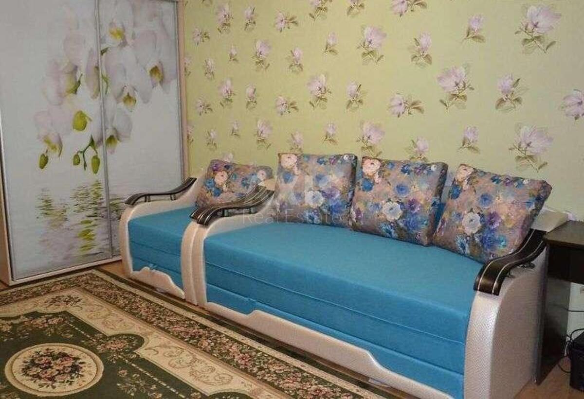 3k apartment vul. Myloslavs'ka 164