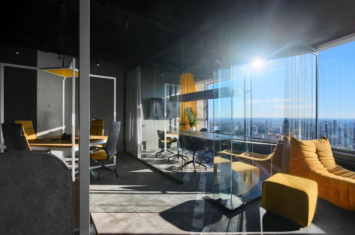 Office uzv. Klovs'kyj 7, 100m2