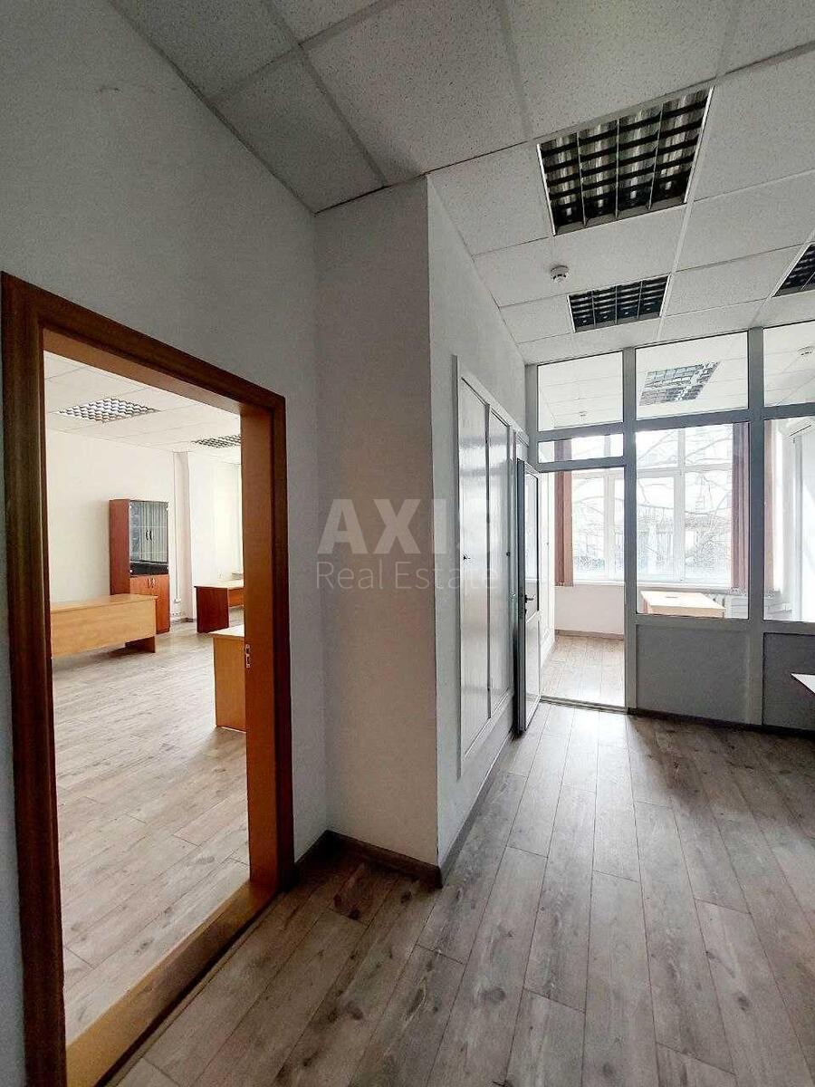 Офис ул. Кутузова 18/7, 57м22