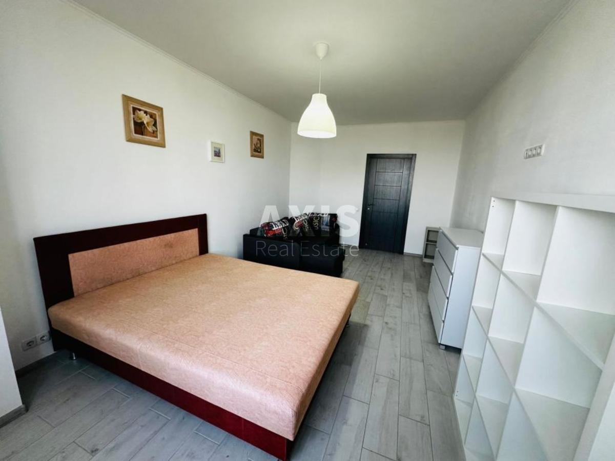 2k apartment vul. Ryz'ka 73г0