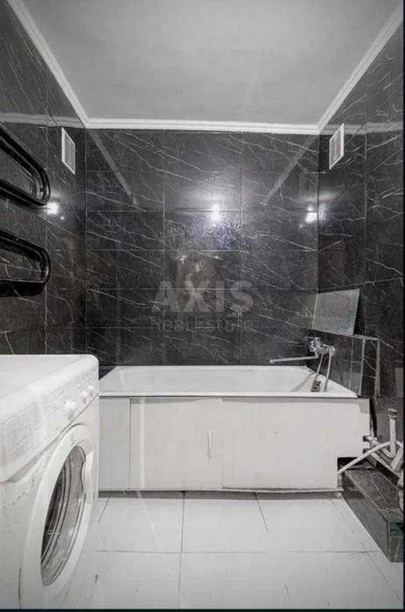 3k apartment vul. Chornovola V'jacheslava 33/306
