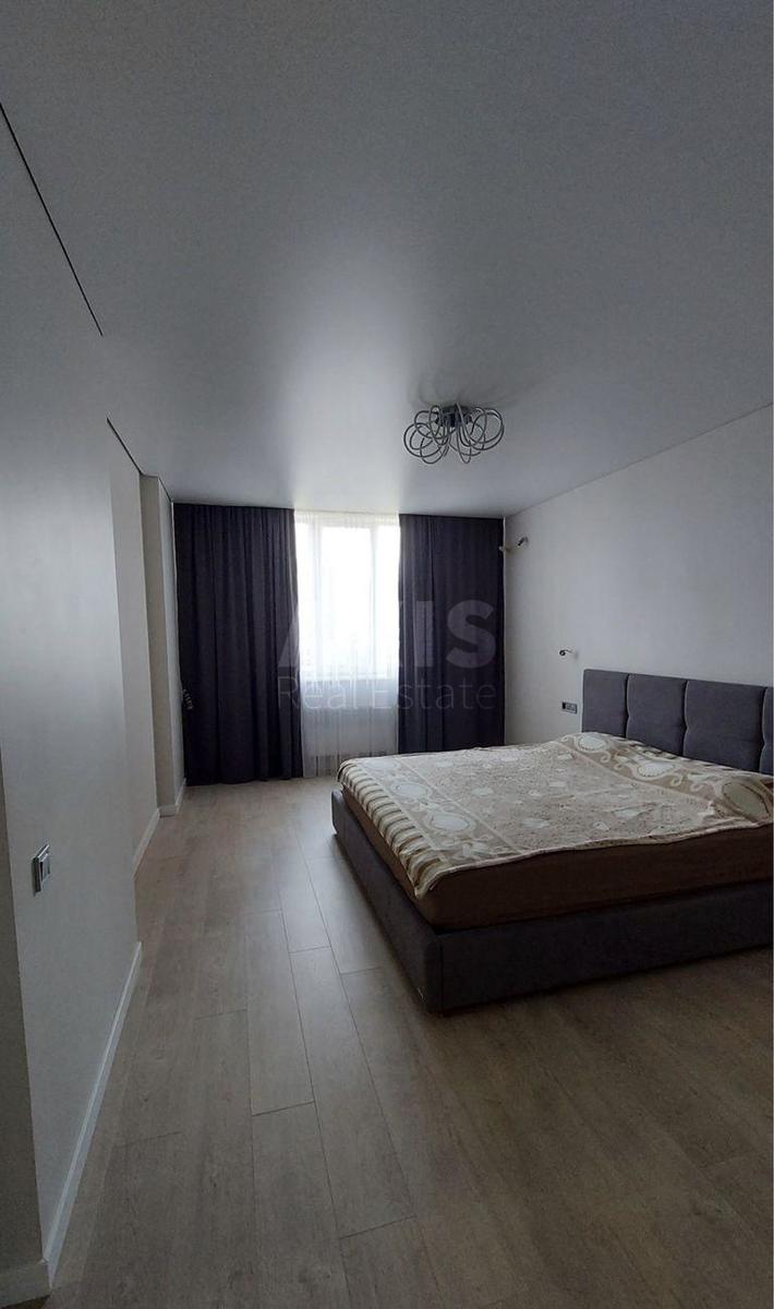 3k apartment vul. Myhajla Maksymovycha 3Г5