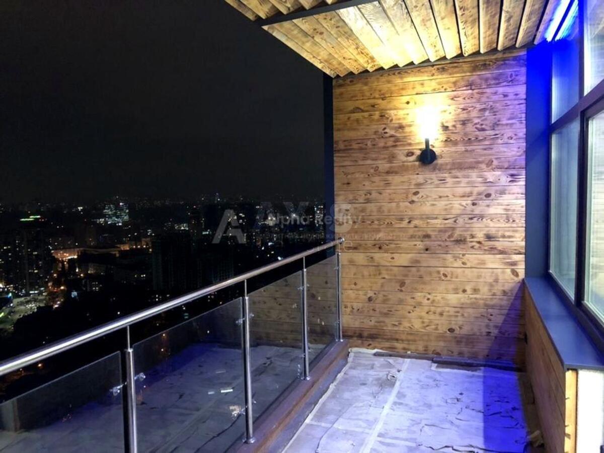 Office vul. Jevgena Konoval'cja 44А, 237m2593879